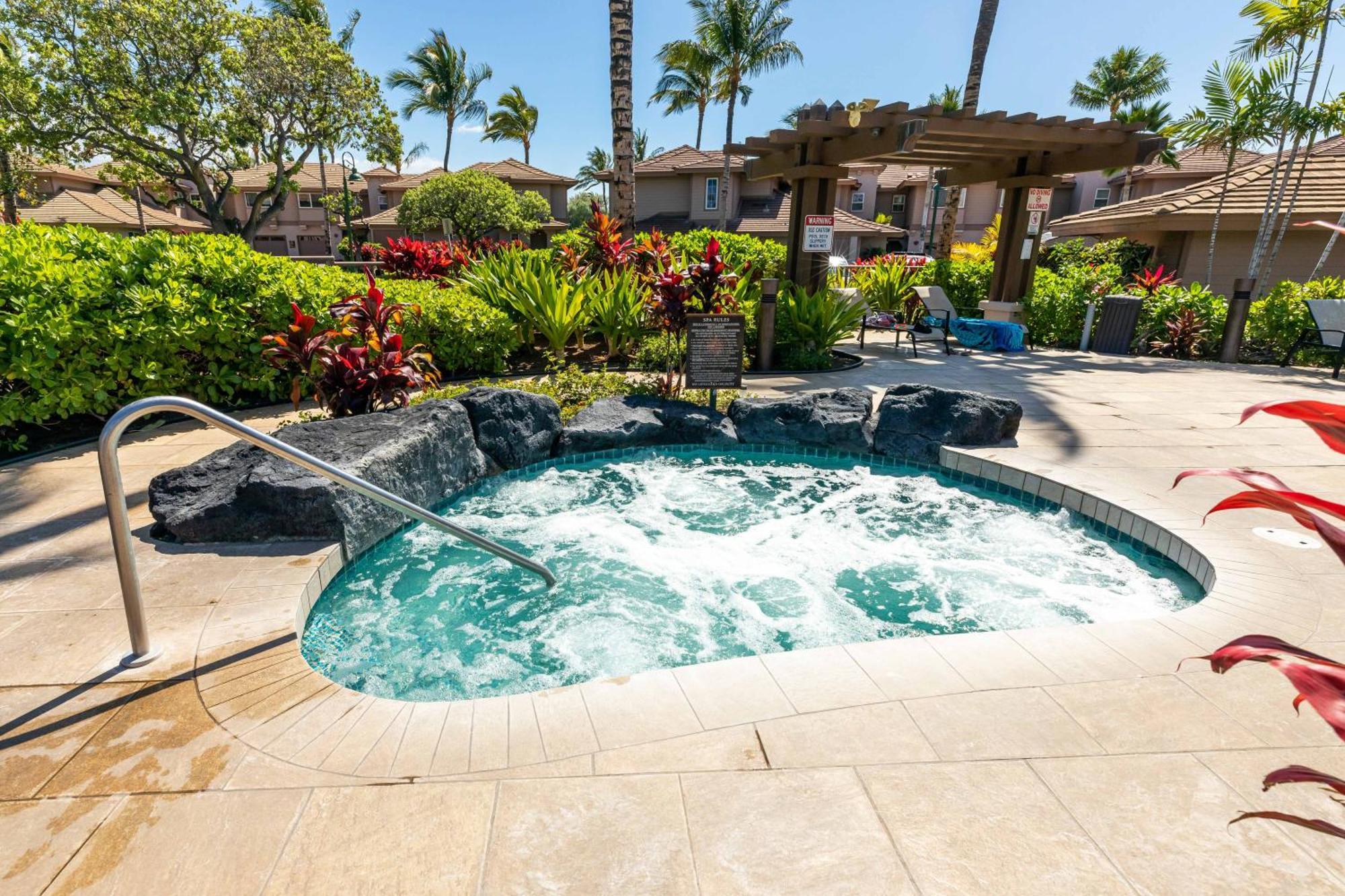 Hilton Pool Pass Included - Stylish Central Villa Mins To Beach Pool & Spa Waikoloa Exterior photo